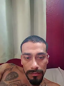 Snapshot of Cnutt310 chatting on 09/13/25, 10:53 Cnutt310 online show from 09/13/25, 10:53