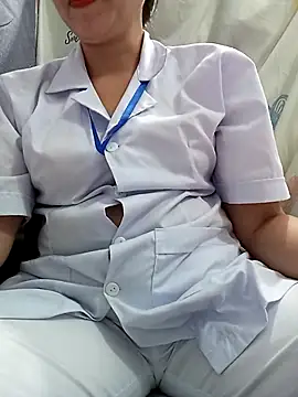 Ariana-Vy online show from 04/21/26, 02:26