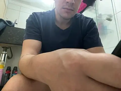 Snapshot of jeff_pepoer chatting on 06/05/26, 11:49 jeff pepoer online show from 06/05/26, 11:49