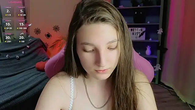 Mia Myles online show from 10/24/25, 10:11