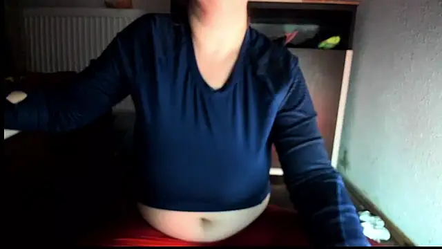 Snapshot of godesstessa chatting on 12/11/24, 06:42 godesstessa online show from 12/11/24, 06:42