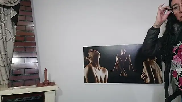 Snapshot of Grace_mature_milf chatting on 02/20/26, 06:26 Grace mature milf online show from 02/20/26, 06:26