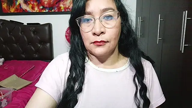 Grace mature milf online show from 05/25/26, 12:38