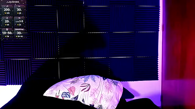 kinkyboat23 online show from 11/07/25, 08:53