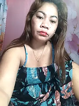 sexybitch 02 online show from 04/18/26, 09:48