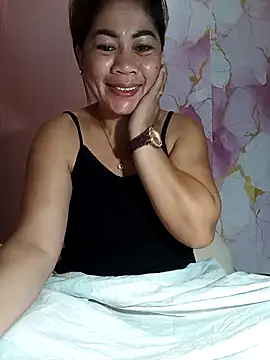 sexybitch 02 online show from 04/22/26, 07:15