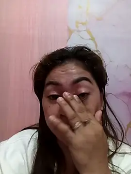 sexybitch 02 online show from 04/23/26, 10:23