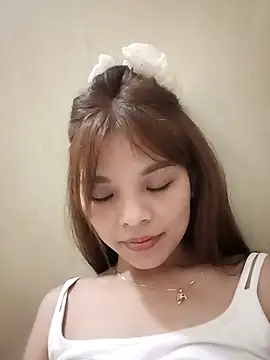 Ocnguyety online show from 11/04/25, 01:54