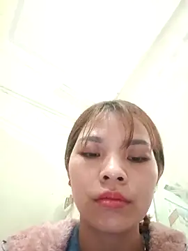 Ocnguyety online show from 12/02/25, 01:11