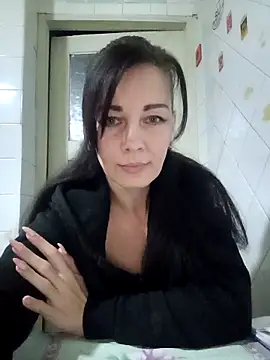 Snapshot of Adeline3302 chatting on 02/15/26, 03:31 Adeline3302 online show from 02/15/26, 03:31