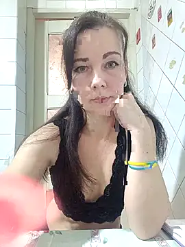 Snapshot of Adeline3302 chatting on 03/12/26, 07:31 Adeline3302 online show from 03/12/26, 07:31