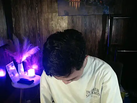 hotzachery online show from 11/04/25, 04:28