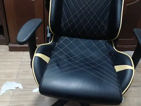 kontaq online show from 10/15/25, 08:31