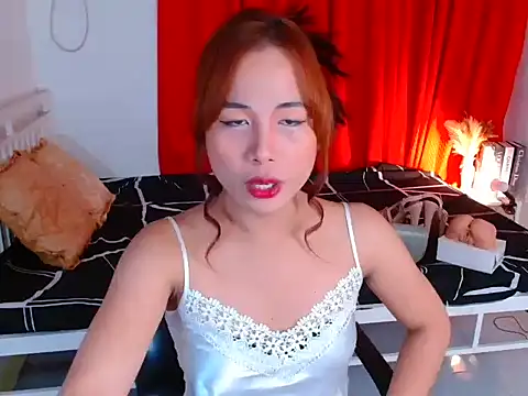 Snapshot of SheraCock chatting on 01/10/26, 02:19 SheraCock online show from 01/10/26, 02:19