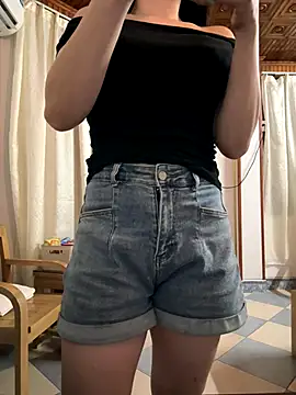 Meii-meyy online show from 10/17/25, 04:53