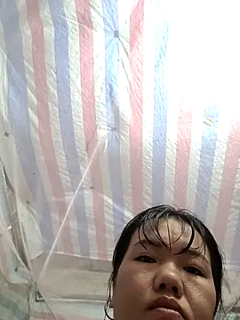 Snapshot of Many_lize chatting on 09/14/25, 11:04 Many lize online show from 09/14/25, 11:04