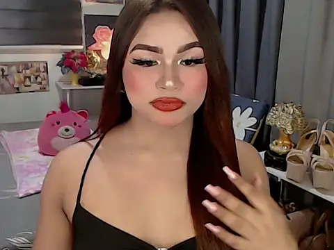 Candice cummer online show from 12/05/25, 05:42