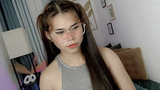 PrettyBlythes TS online show from 04/07/26, 12:55