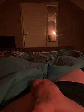 dutch girl lover online show from 04/15/26, 09:26