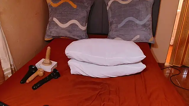 lunasexyXx online show from 02/14/26, 07:38