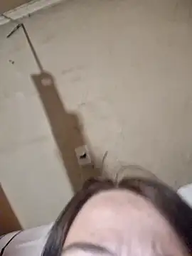 Tudiablita21 online show from 02/11/26, 07:46