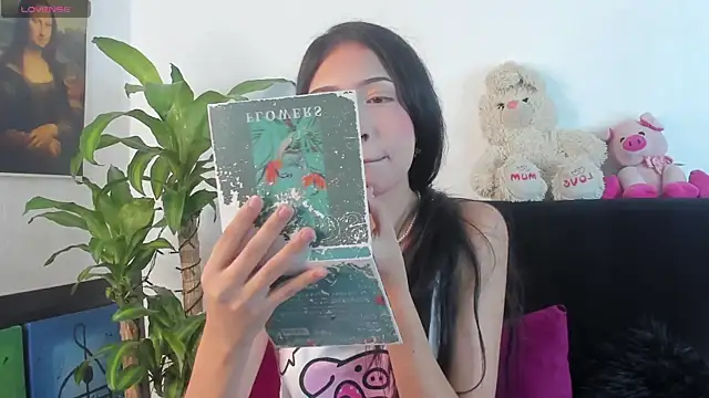 Britney Rose online show from 09/12/25, 01:17