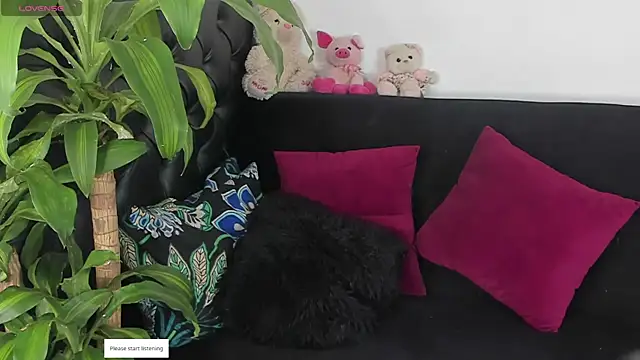 Britney Rose online show from 11/12/25, 05:30