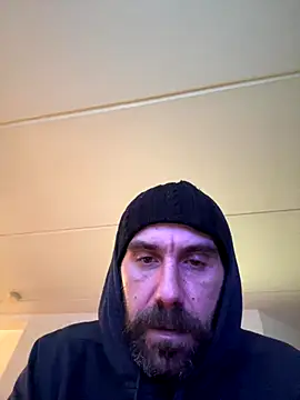 Snapshot of thepenisher777 chatting on 12/14/25, 08:57 thepenisher777 online show from 12/14/25, 08:57