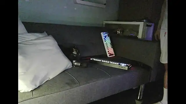 boyhigh1997 online show from 06/02/26, 03:36