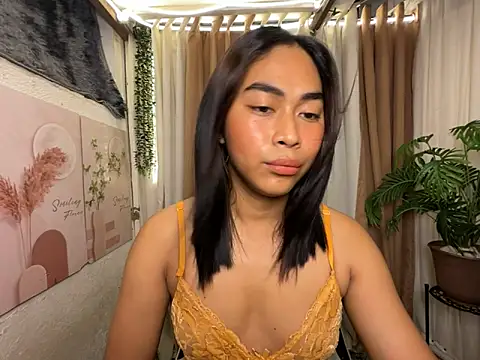 Snapshot of Sweetasian_cum chatting on 05/21/26, 02:24 Sweetasian cum online show from 05/21/26, 02:24