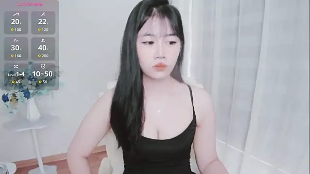 -Rose-Lucky- online show from 10/08/25, 01:25