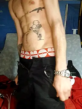 Snapshot of Demian24_ chatting on 10/10/25, 05:28 Demian24 online show from 10/10/25, 05:28