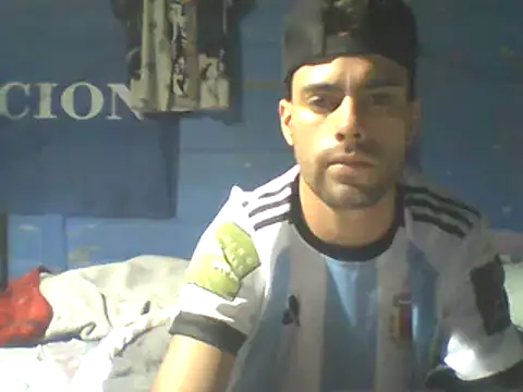 Snapshot of Demian24_ chatting on 03/22/26, 01:42 Demian24 online show from 03/22/26, 01:42