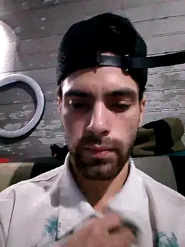 Snapshot of Demian24_ chatting on 05/26/26, 12:17 Demian24 online show from 05/26/26, 12:17