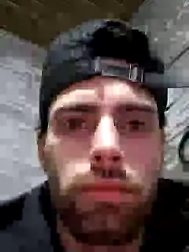 Snapshot of Demian24_ chatting on 07/04/26, 01:23 Demian24 online show from 07/04/26, 01:23