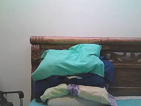 morenocabro10 online show from 09/21/25, 06:42