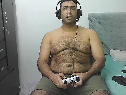 morenocabro10 online show from 04/08/26, 01:38