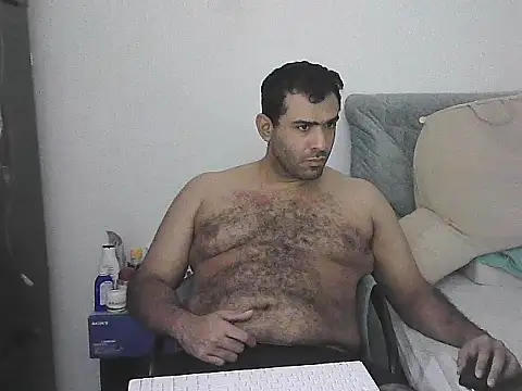 Snapshot of morenocabro10 chatting on 06/20/26, 03:20 morenocabro10 online show from 06/20/26, 03:20
