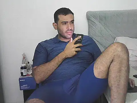 Snapshot of morenocabro10 chatting on 07/15/26, 05:34 morenocabro10 online show from 07/15/26, 05:34