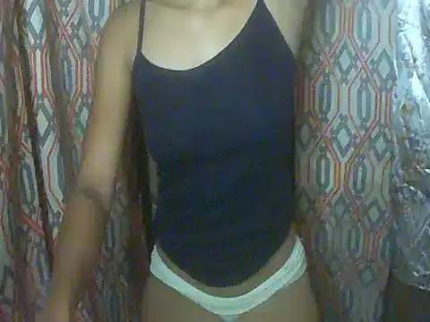 Snapshot of Virgen_christine01 chatting on 10/05/25, 01:59 Virgen christine01 online show from 10/05/25, 01:59