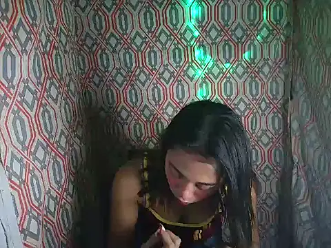 Virgen christine01 online show from 11/19/25, 02:17