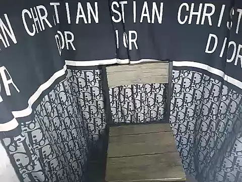 Virgen christine01 online show from 06/04/26, 05:30