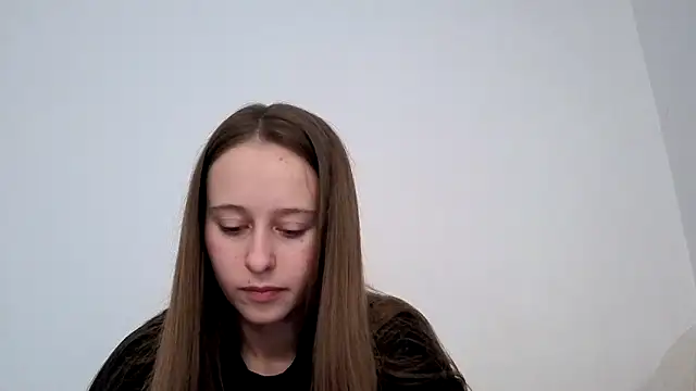Snapshot of Kisacka chatting on 10/26/25, 12:22 Kisacka online show from 10/26/25, 12:22