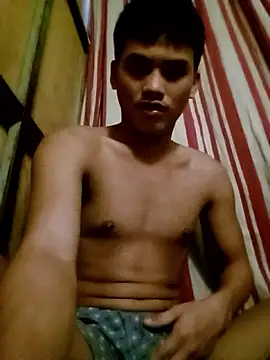 Snapshot of aldrin_cum chatting on 09/10/25, 04:18 aldrin cum online show from 09/10/25, 04:18