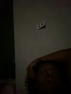 Preto Diamamte online show from 10/07/25, 02:20