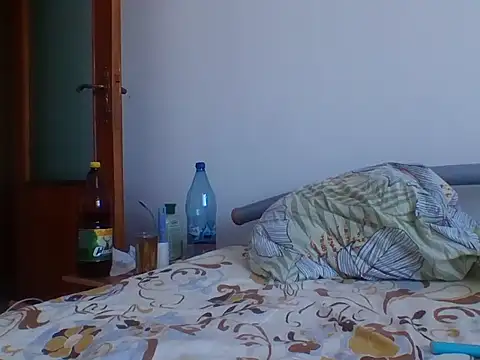 hugecock4u1990 online show from 10/31/25, 11:55