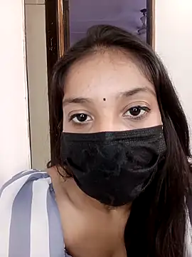 Cute Rakhi8 online show from 09/30/25, 04:50