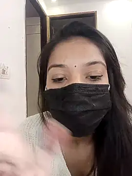 Cute Rakhi8 online show from 12/02/25, 05:13