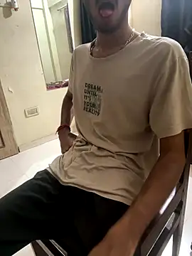 Snapshot of hoegupta chatting on 09/29/25, 08:19 hoegupta online show from 09/29/25, 08:19