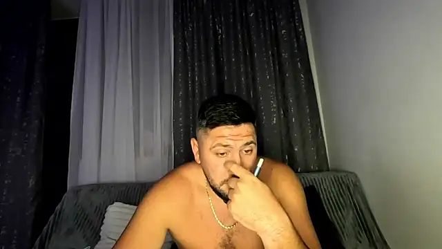 Gold Alpha Boy online show from 09/13/25, 08:52